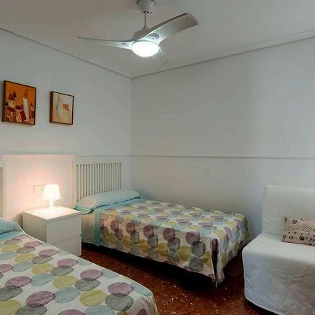 Apartamento Con Parking Gratuito Malaga Exterior photo