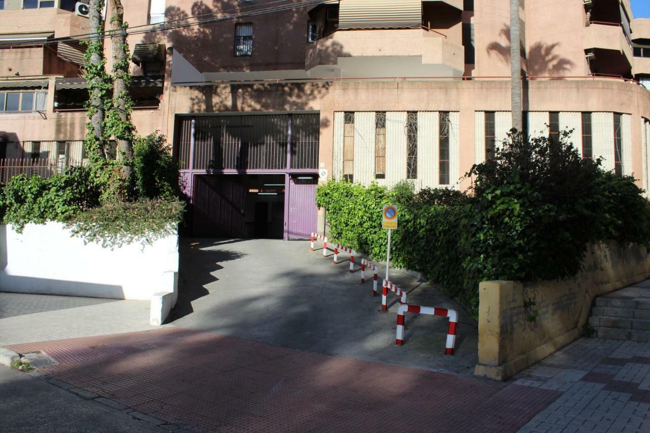 Apartamento Con Parking Gratuito Malaga Exterior photo