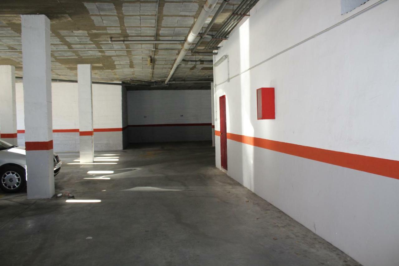 Apartamento Con Parking Gratuito Malaga Exterior photo