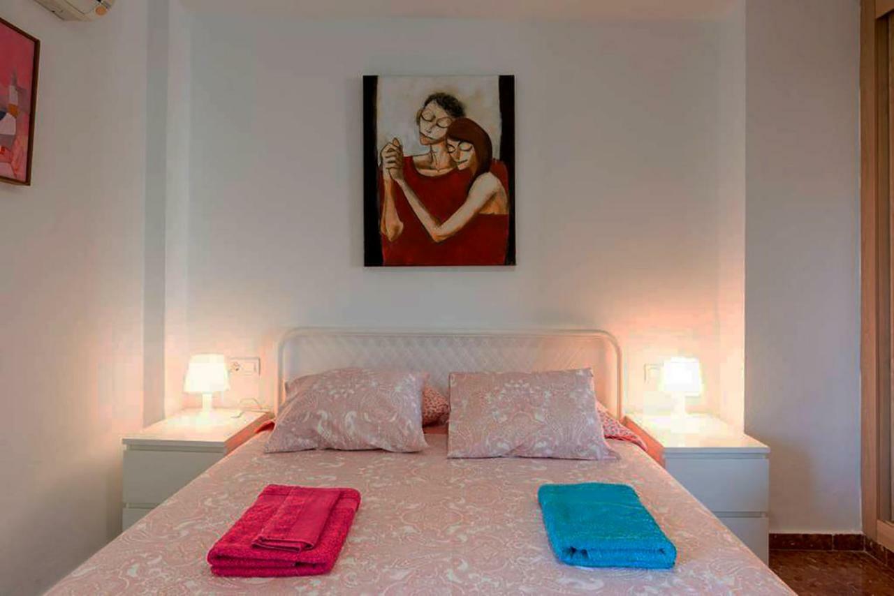 Apartamento Con Parking Gratuito Malaga Exterior photo