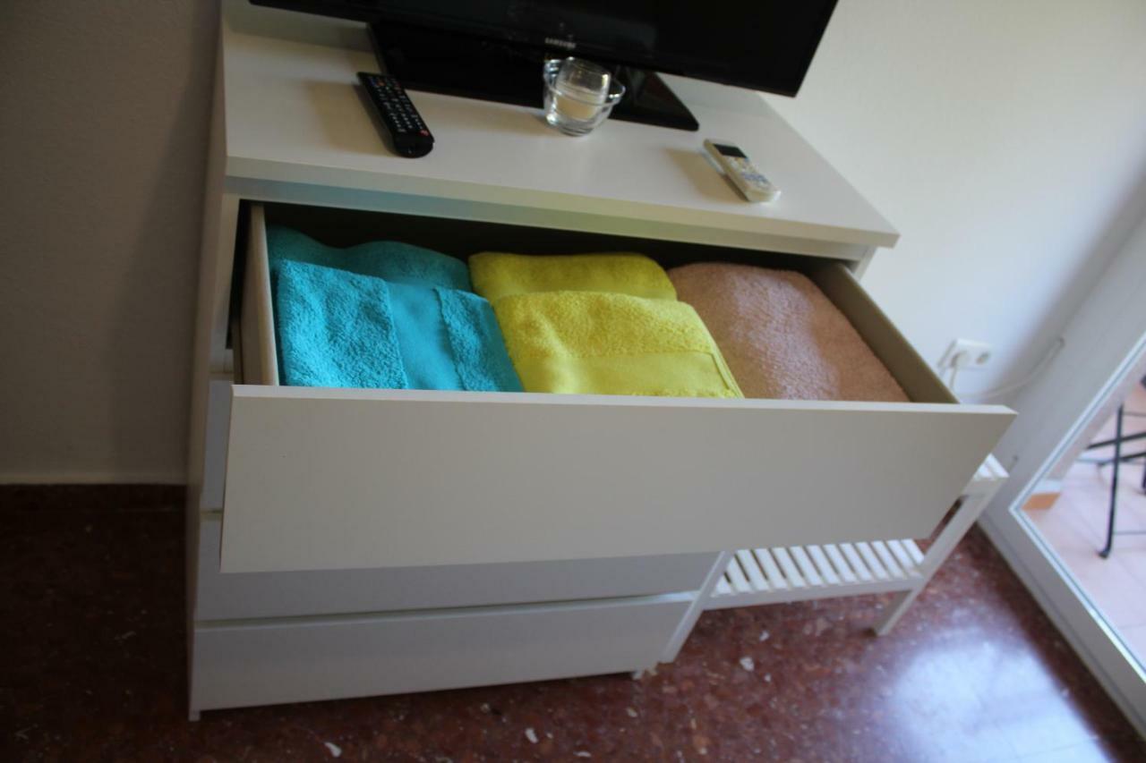 Apartamento Con Parking Gratuito Malaga Exterior photo