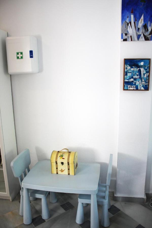 Apartamento Con Parking Gratuito Malaga Exterior photo